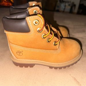 Boys toddler size 8c timberland boots